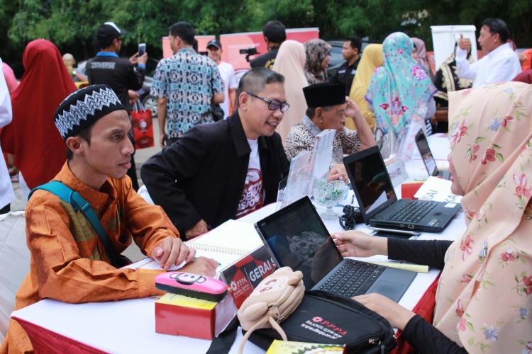 Kemeriahan Gerakan Sedekah Nasional